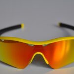 How to Spot Cheap Oakley Sunglasses China